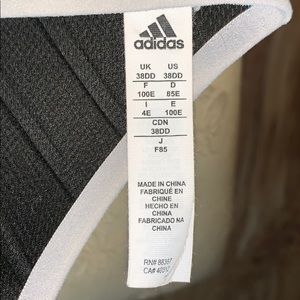 adidas Intimates & Sleepwear - VGUC Adidas high impact sports bra - size 38DD adidas Intimates & Sleepwear - VGUC Adidas high impact sports bra - size 38DD